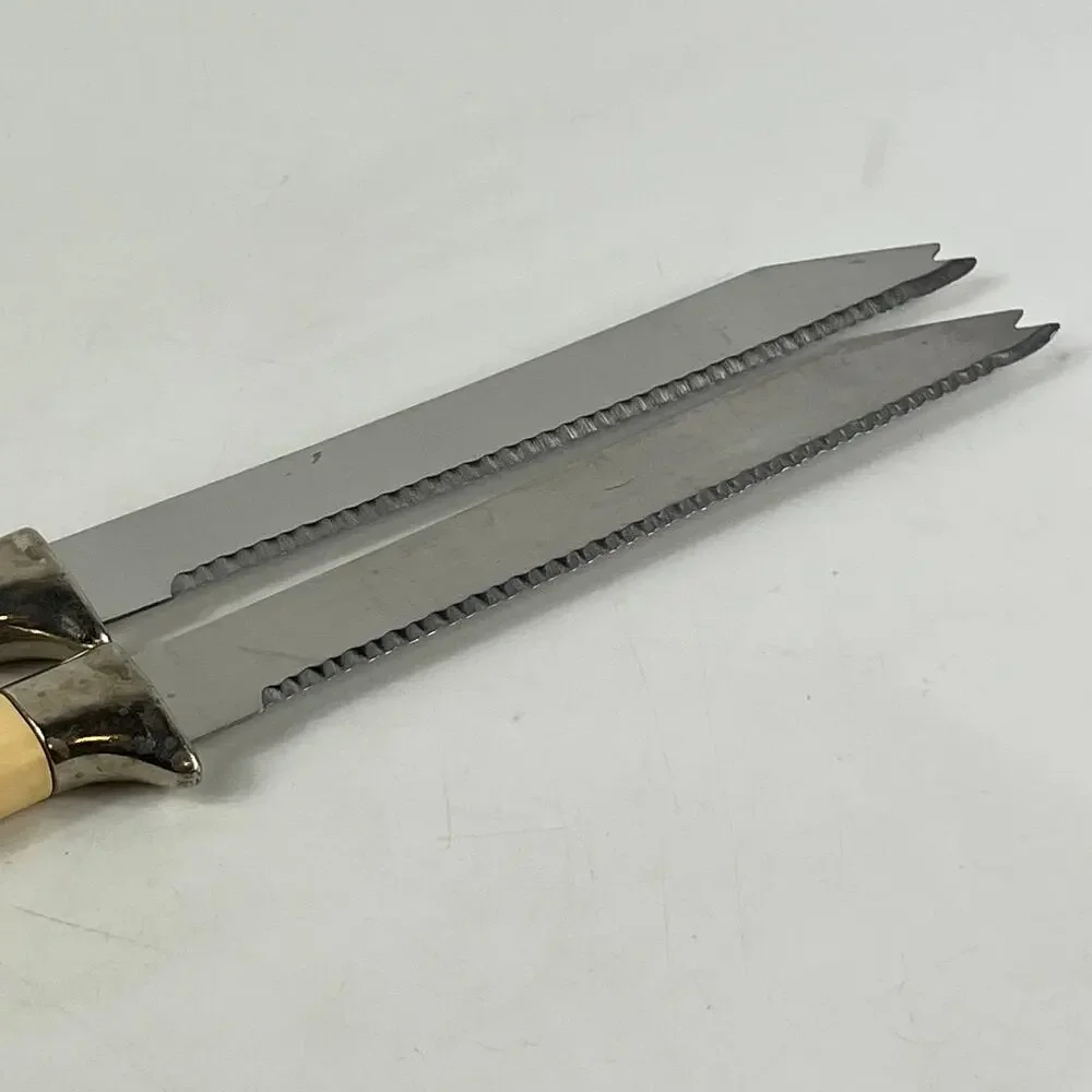 Vintage Regent Sheffield Miracle Worker Frozen Food Knives Serrated England x2
